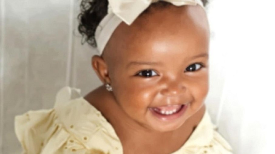 Bebê de 1 ano morre após ser atacada por pitbull em parquinho em Jaguaripe na BA
