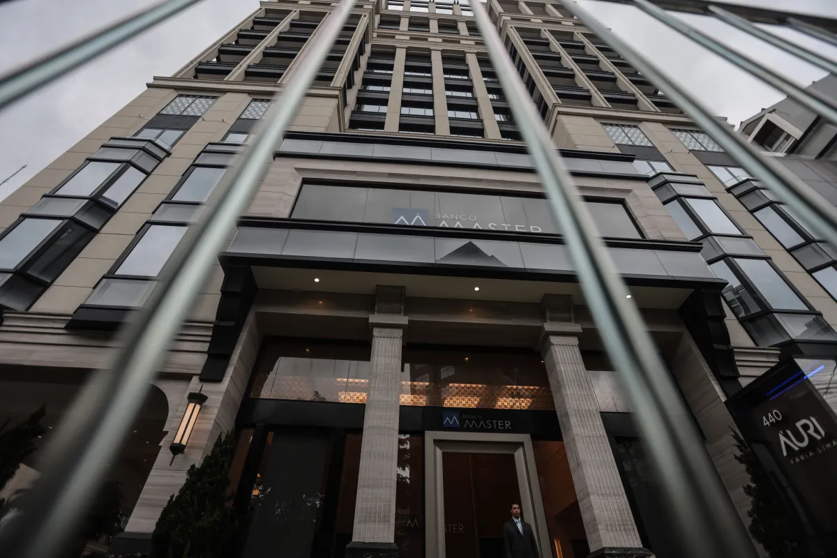 Alvo da Polícia Federal, previdência do Amapá investiu R$ 400 milhões no Master