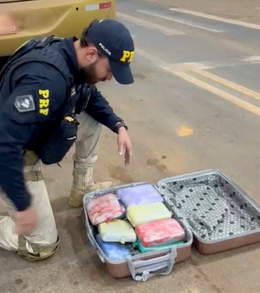 Polícia Rodoviária Federal em Rondônia apreende cerca de 11 kg de skunk em ônibus na BR-364