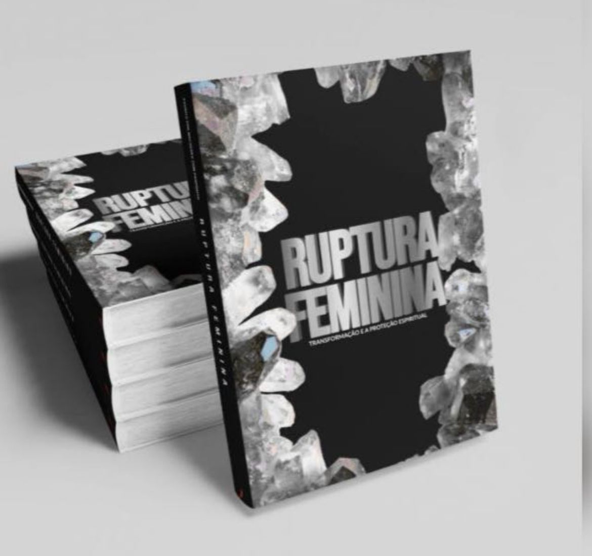 Maely Carvalho integra a obra “Ruptura Feminina” com capítulo inspirado em seu futuro livro autoral