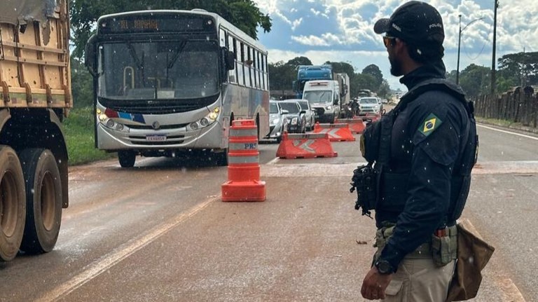 PRF inicia Operação Carnaval 2026 em Rondônia com foco na segurança nas rodovias