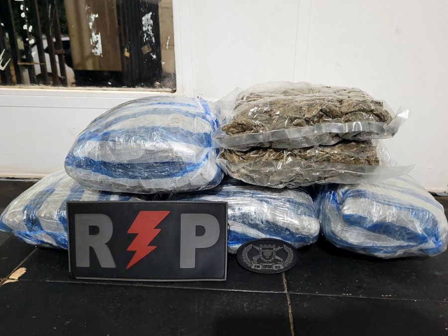 PM apreende mais de 5 kg de maconha e prende suspeito durante patrulhamento em Guajará-Mirim