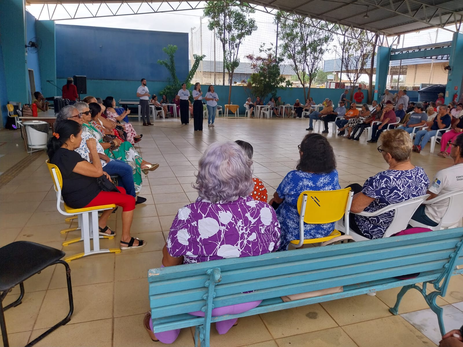 Fevereiro Roxo chama atenção para a importância do diagnóstico precoce do do Alzheimer