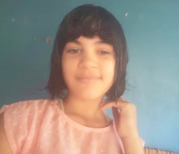 Justiça mantém prisão preventiva de pai, avó e madrasta suspeitos de tortura contra adolescente