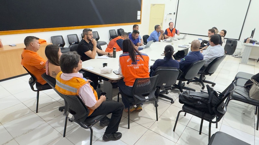 Cheia do Rio Madeira mobiliza ações da Defesa Civil de Porto Velho