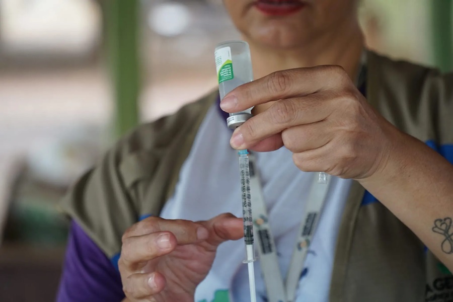 Vacina contra Mpox é ofertada no SUS para grupos com maior risco