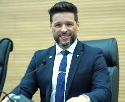 Deputado estadual Rodrigo Camargo é o convidado do Programa A Voz do Povo