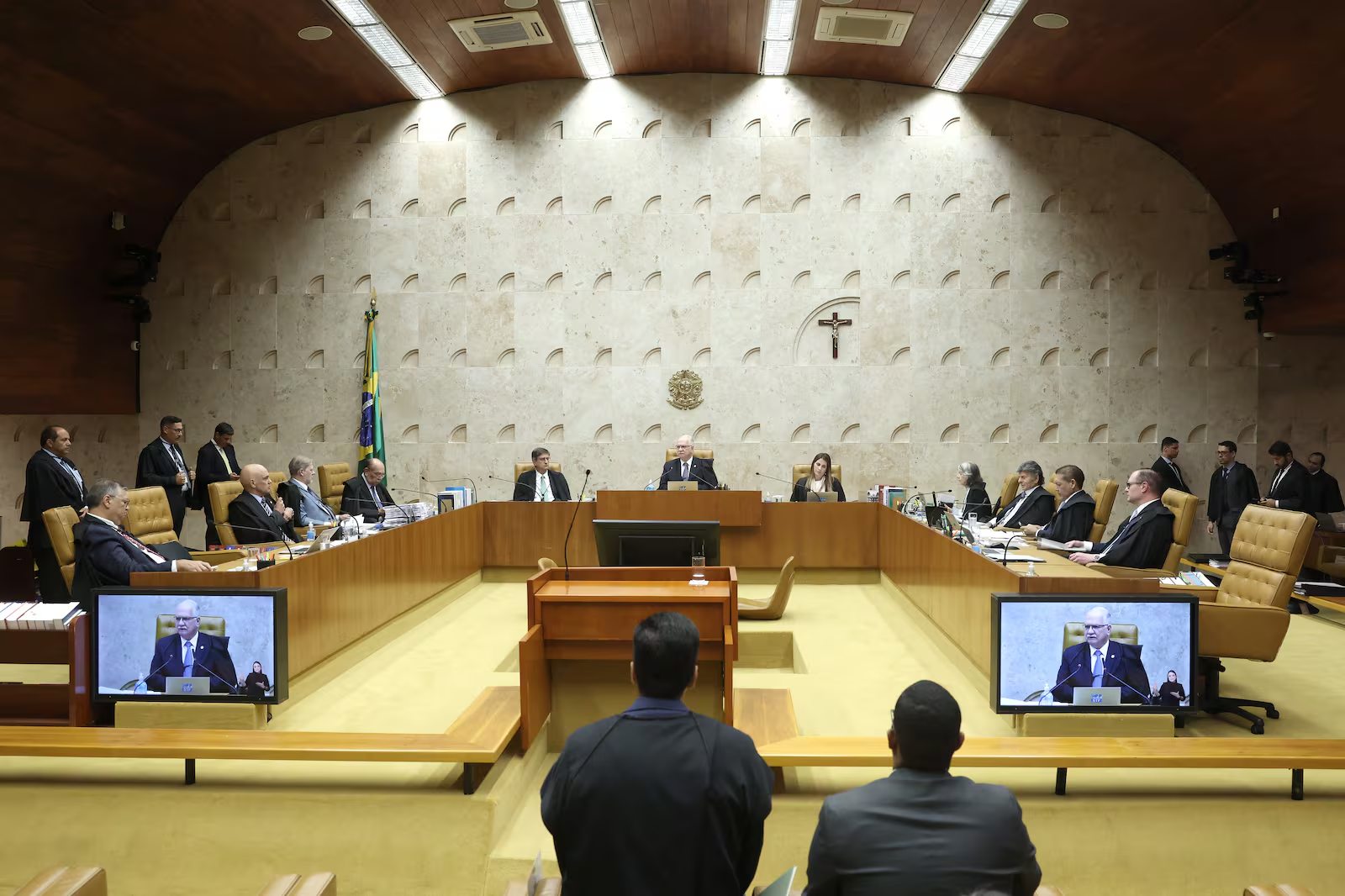 STF analisa nesta semana prisão de Daniel Vorcaro e quebra de sigilos de Lulinha
