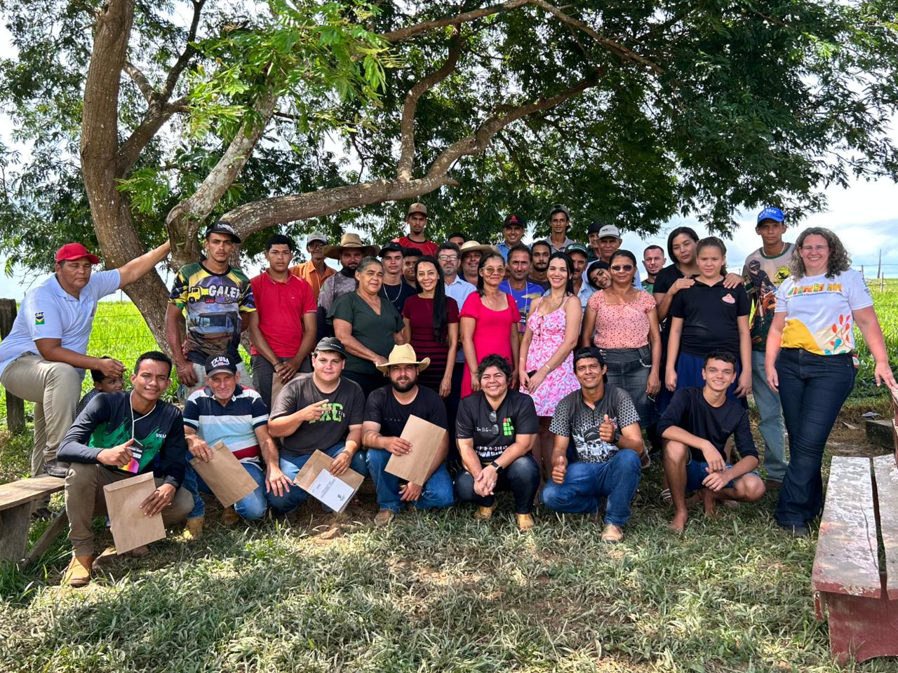 Recurso da deputada Sílvia Cristina garante curso de operador e manutenção de trator
