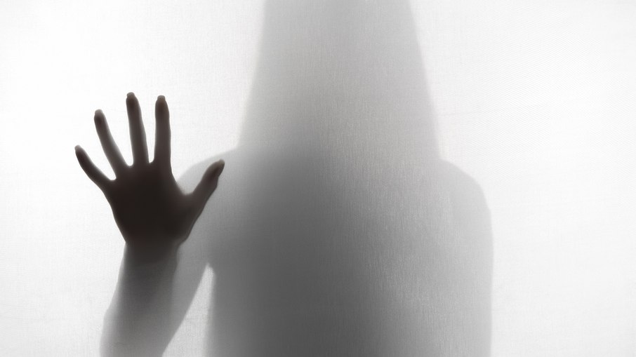 Mulher é presa por aliciar a própria filha de 13 anos para abusos sexuais em Americana 
