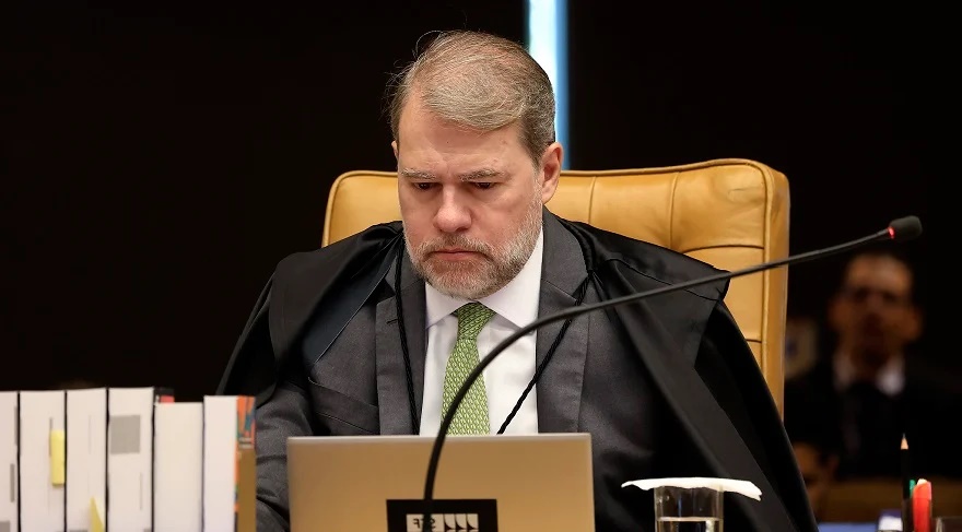 Toffoli se declara suspeito em ação sobre CPI do Banco Master