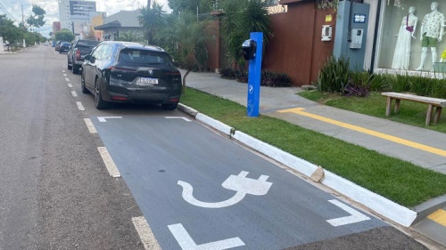 Praças de Porto Velho terão 12 estações de recarga para carros elétricos