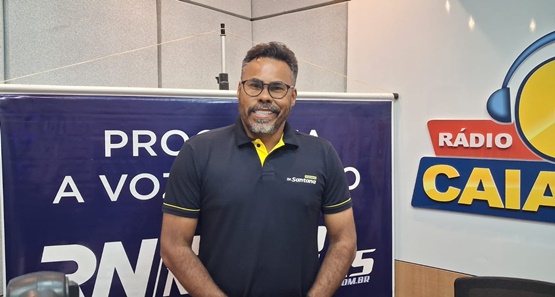 “Tem bairro que passa até 15 dias sem coleta de lixo”, denuncia vereador Dr. Santana 