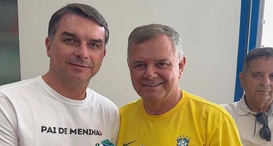Mosquini deixa MDB esvaziado e desembarca no PL sob as bênçãos de Flávio Bolsonaro