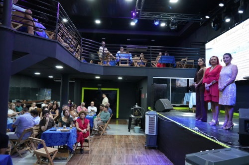 Servidores celebram e relembram os 20 anos de história da maternidade Mãe Esperança