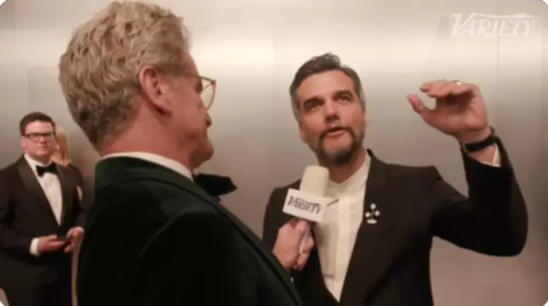 Wagner Moura se diz feliz após Oscar: 'Hoje chegamos ao topo de uma montanha gigante'