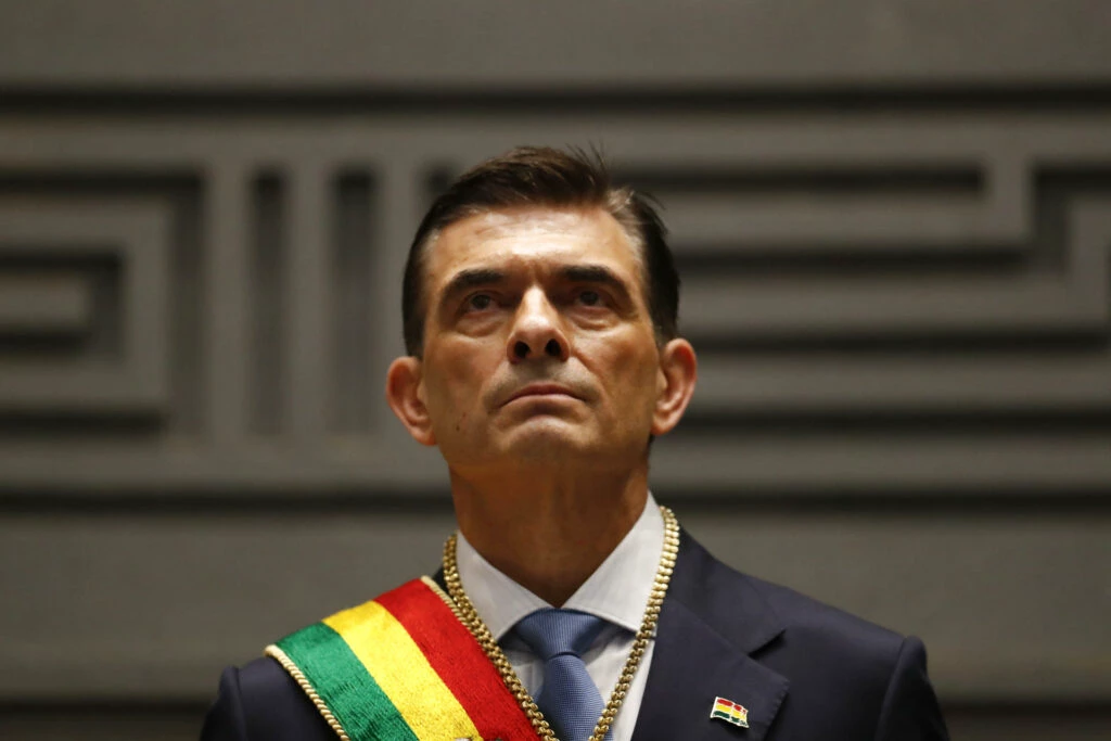 Rodrigo Paz, presidente da Bolívia, diz que Brasil exporta violência durante visita de Estado
