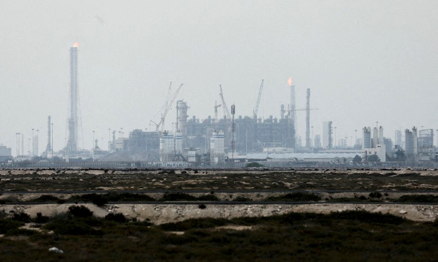 Mercado vive turbulência com infraestrutura petrolífera sob ataque