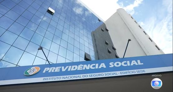 
Aposentados e pensionistas podem contestar descontos indevidos até hoje