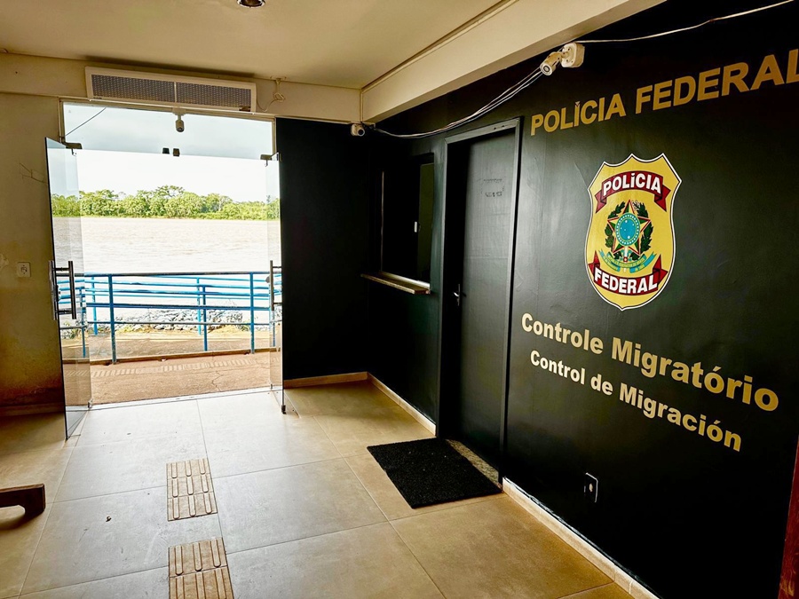 PF reinaugura sala de atendimento migratório no Porto Oficial de Guajará-Mirim/RO