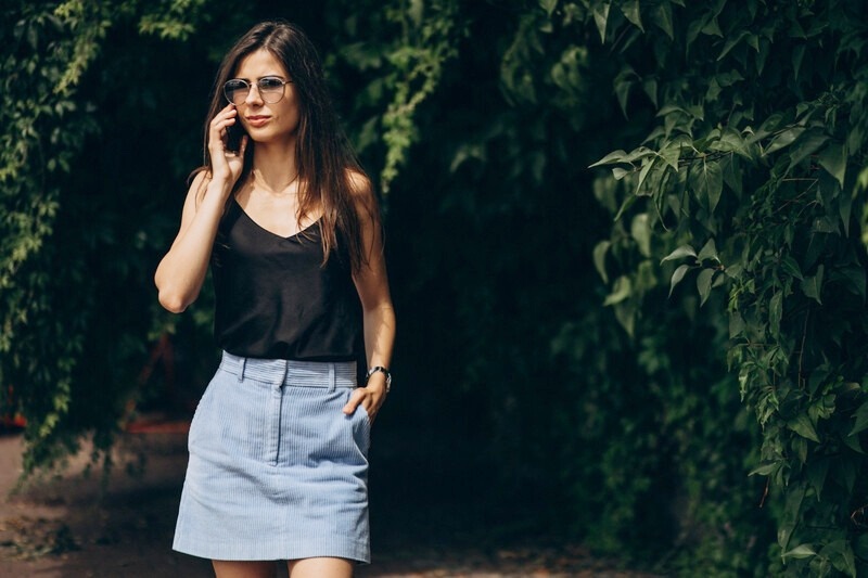 7 ideias de looks femininos estilosos e confortáveis para arrasar no verão com leveza e personalidade