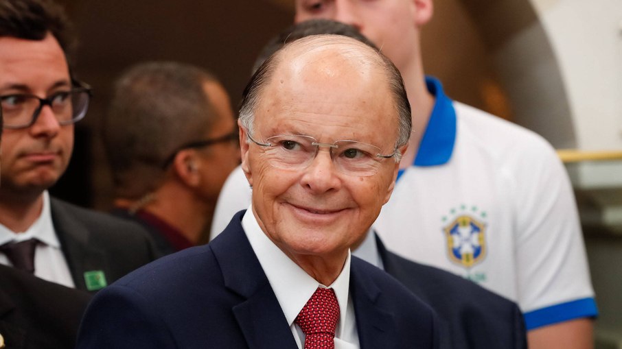 Sobrinho de Edir Macedo pode assumir a TV Record após saída de importante diretor 
