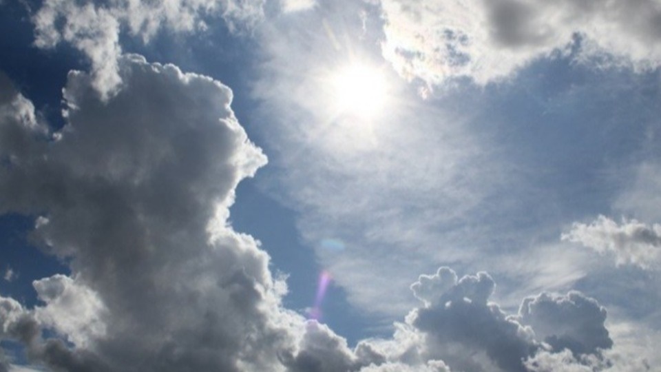 Calor intenso e pancadas de chuva devem marcar a quinta-feira em Rondônia
