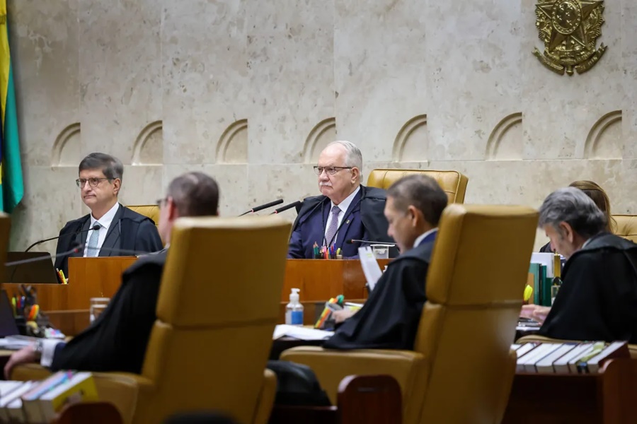 STF limita penduricalhos até 35% do teto do funcionalismo