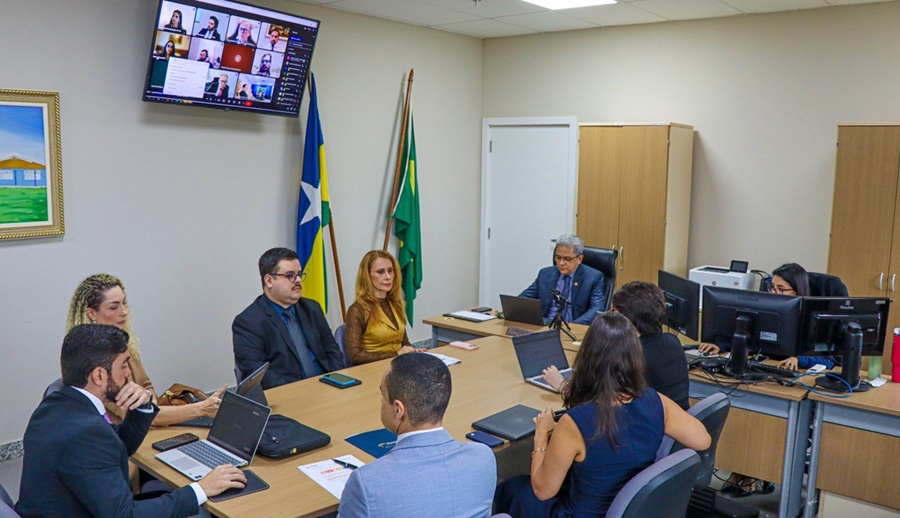 MP e Instituto Escudo Coletivo divulgam dados sobre preços absurdos de passagens aéreas