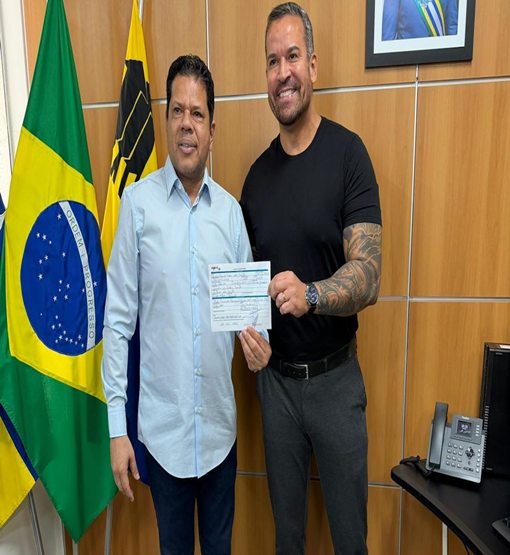 Sandro Rocha se filia ao Avante e aumenta especulação da saída de Marcos Rocha ao Senado