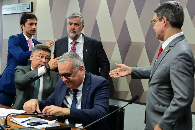 CPI do INSS rejeita indiciamento de Lulinha e outros 215 e termina sem relatório final