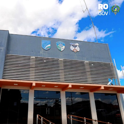 Polícia Civil de Rondônia cumpre mandado e reforça ações preventivas em ambiente escolar