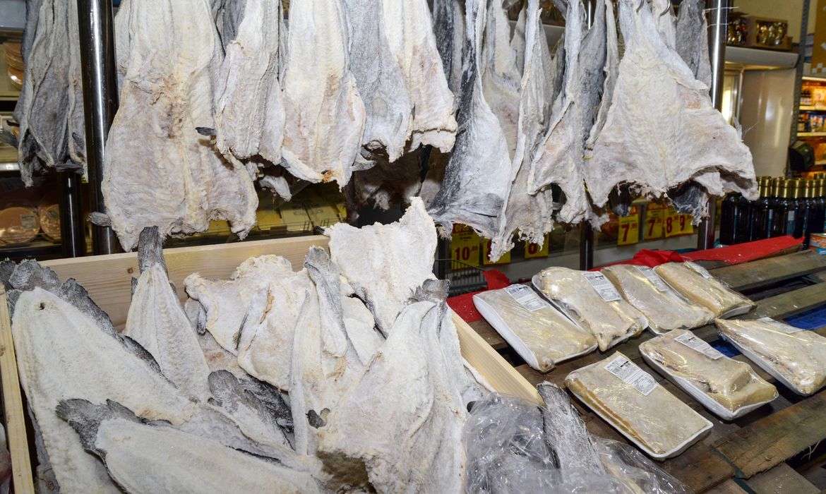 Consumidor deve ficar atento à qualidade do bacalhau na Semana Santa
