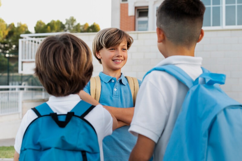 9 dicas para escolher roupas infantis masculinas para escola 