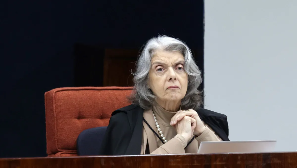 Ministra Cármen Lúcia decide antecipar saída da Presidência do Tribunal Superior Eleitoral
