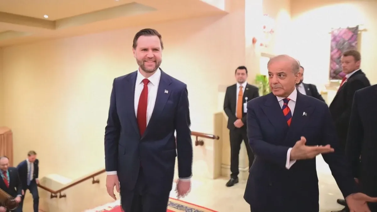 Vice-presidente dos EUA se reúne com primeiro-ministro do Paquistão, Shehbaz Sharif
