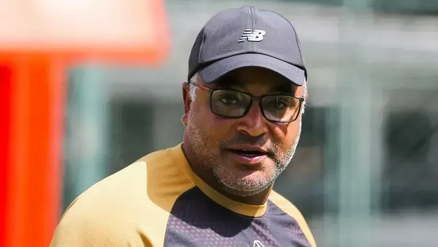 Roger Machado completa um mês no São Paulo; veja aproveitamento
