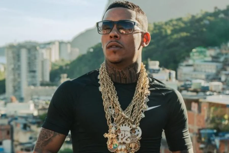 Mulher pede DNA e afirma ter filho com MC Poze: "Tenha palavra e faça o exame, apenas”
