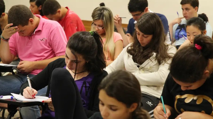 Enem 2026 abre pedido de isenção a partir desta segunda-feira (13)
