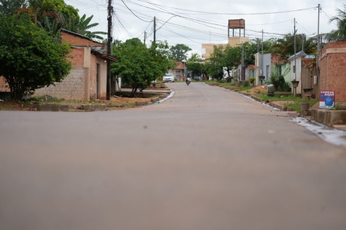 Sonho antigo vira realidade com chegada do asfalto na zona Sul de Porto Velho