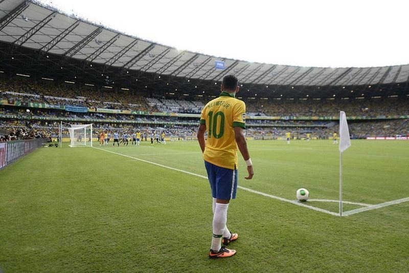 Cafu cobra respeito à Seleção e destaca Neymar como decisivo para o Brasil na Copa