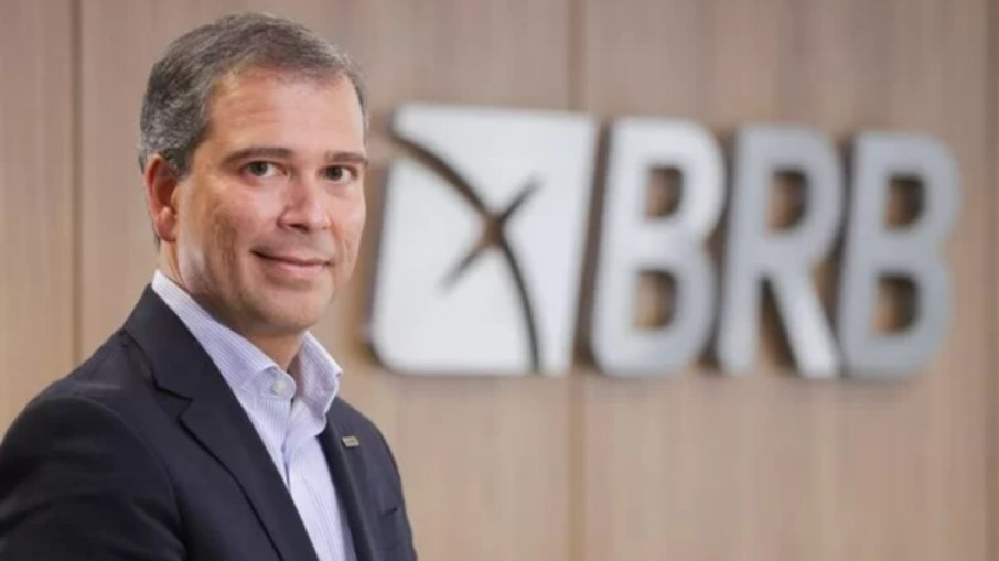 Ex-presidente do BRB, Paulo Henrique Costa é preso durante operação da Polícia Federal
