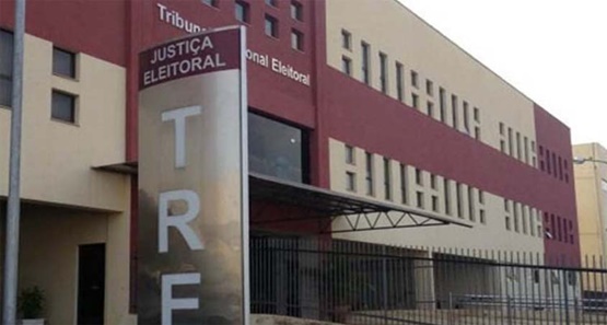 Justiça Eleitoral exclui jingle ilegal pró pré-candidato ao governo, Adailton Fúria