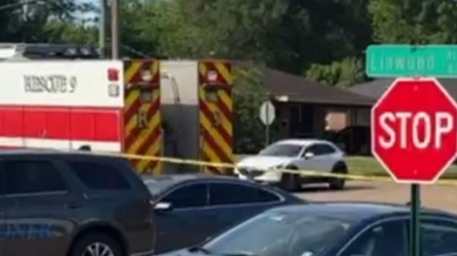 Pai mata 7 filhos e outra criança em ataque a tiros em Shreveport, no estado da Louisiana
