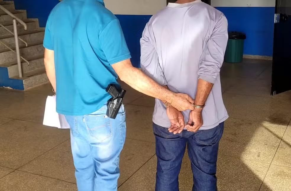 Homem é preso em RO suspeito de estupro de vulnerável contra a própria neta