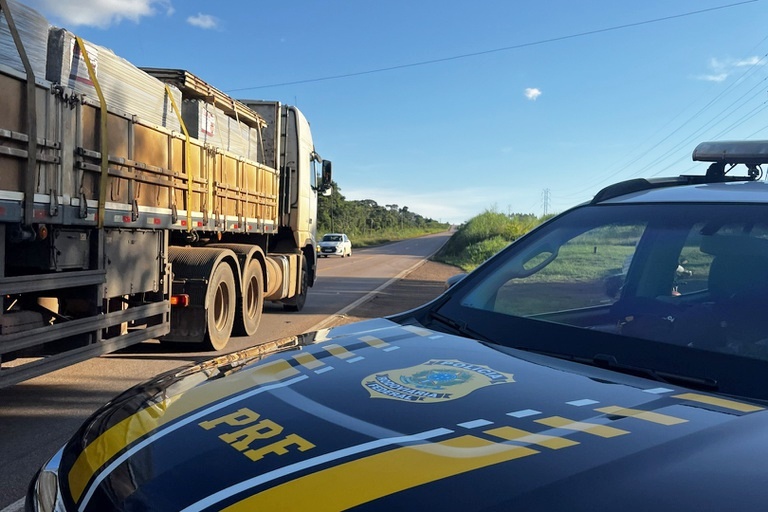 PRF registra queda de 80% nas mortes durante a Operação Tiradentes 2026 em Rondônia