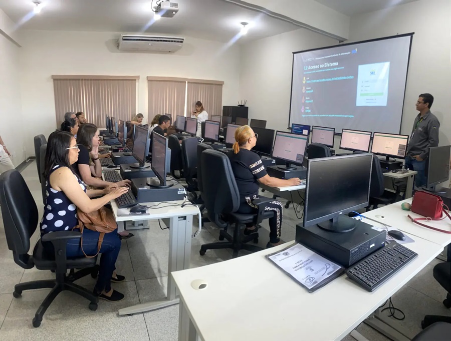 Tramitação direta de processos administrativos fortalece integração entre o governo e o município 