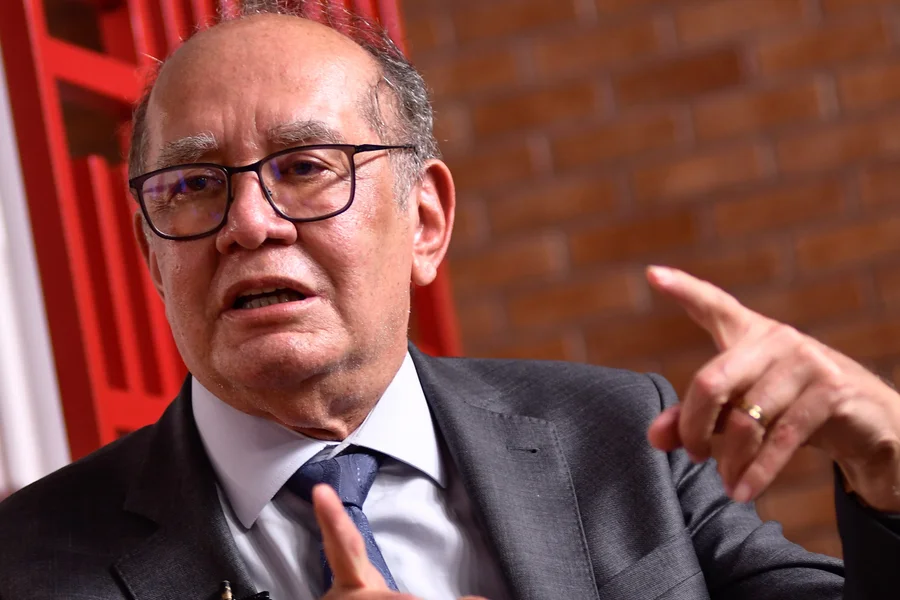 Gilmar Mendes compara homossexuais com criminosos e é detonado até no Supremo