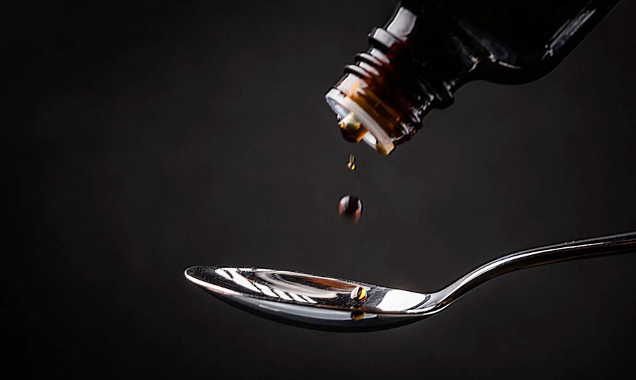 Anvisa suspende venda e uso de xaropes com clobutinol