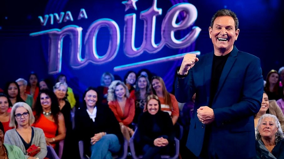 Programa "Viva a Noite" do SBT derrete o ibope em três semanas e levanta críticas sobre formato
